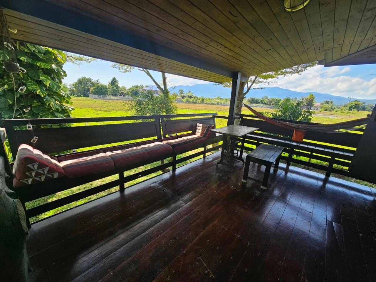 Tung Tong Homestay & Camping Mae Rim Bagian luar foto